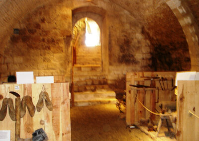 St Maurin Musée - photo cellier entrée