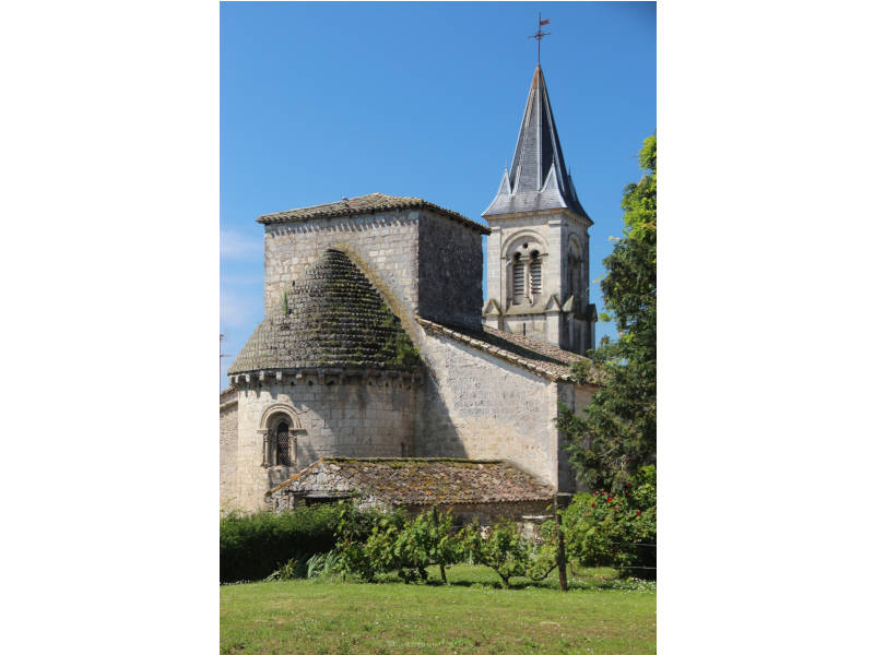 Church of Saint Pierre es liens of Engayrac