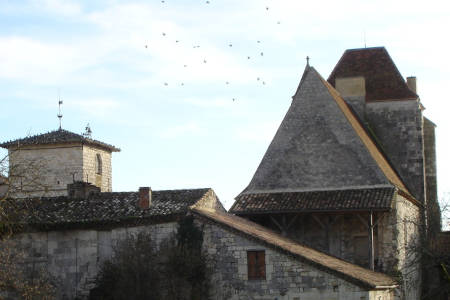 Photo toit château abbatial restauré