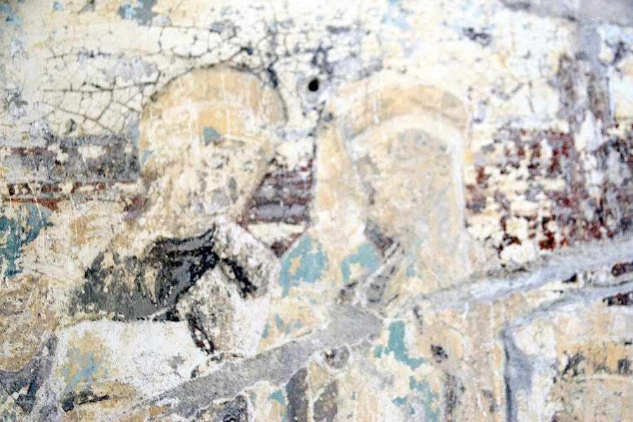 femmes saintes en arrière plan